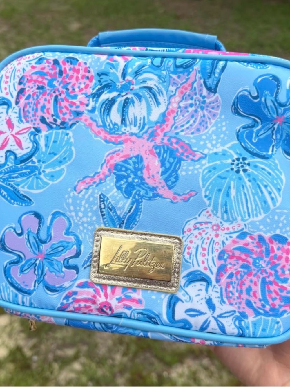 Sold out! Lilly Pulitzer “Bahamas Beachcomber” Crossbody Lunch/Cosmetic Bag - Picture 8 of 8